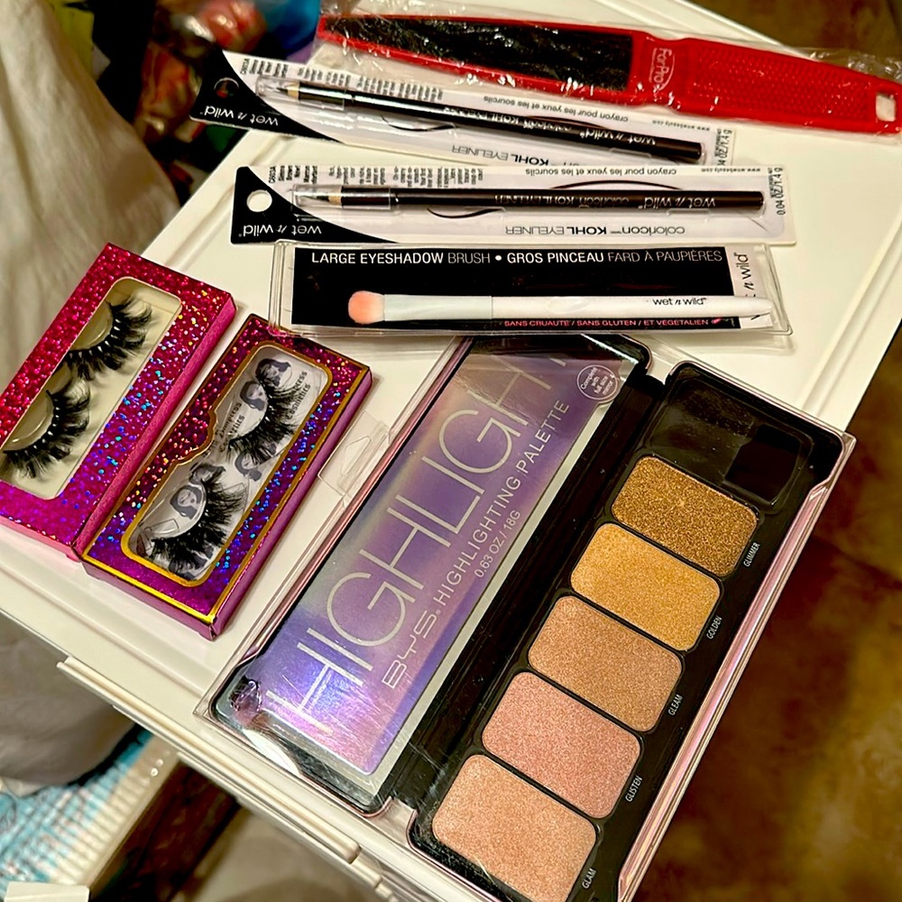 🆕 Make up and BEAUTY BUNDLE